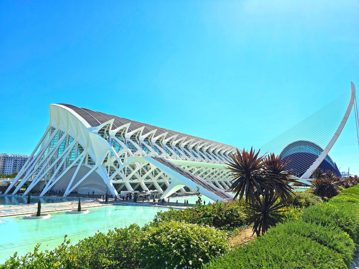 Apartamentos Las Ciencias Studio T Валенсия Экстерьер фото